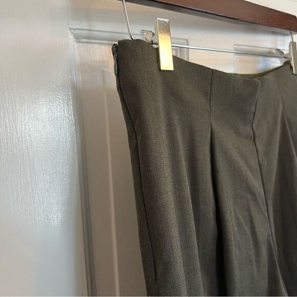 Briggs Olive Green pleated dress pants - Picture 7 of 10